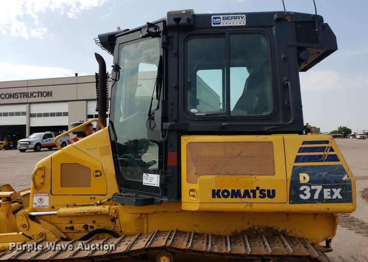 image for item DP7986 2008 Komatsu D37EX-22  dozer
