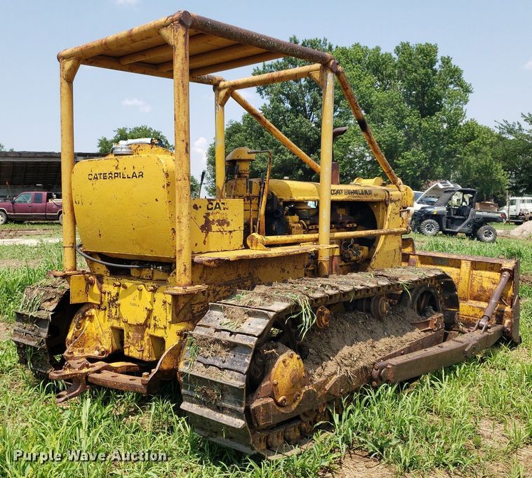 image for item DP8003 1949 Caterpillar D6  dozer