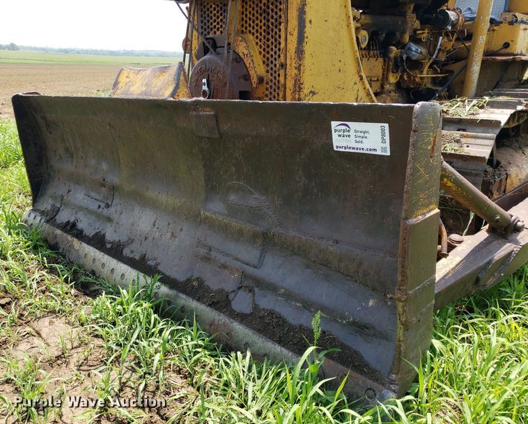 image for item DP8003 1949 Caterpillar D6  dozer
