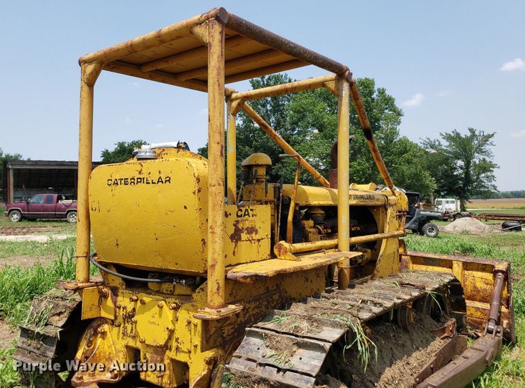 image for item DP8003 1949 Caterpillar D6  dozer
