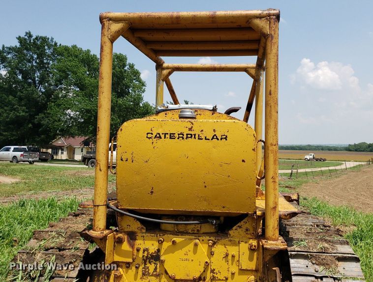 image for item DP8003 1949 Caterpillar D6  dozer