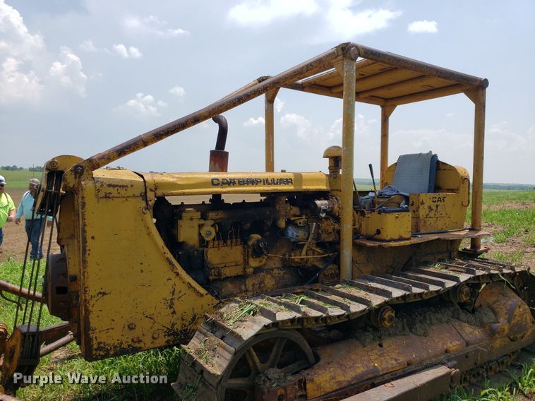 image for item DP8003 1949 Caterpillar D6  dozer