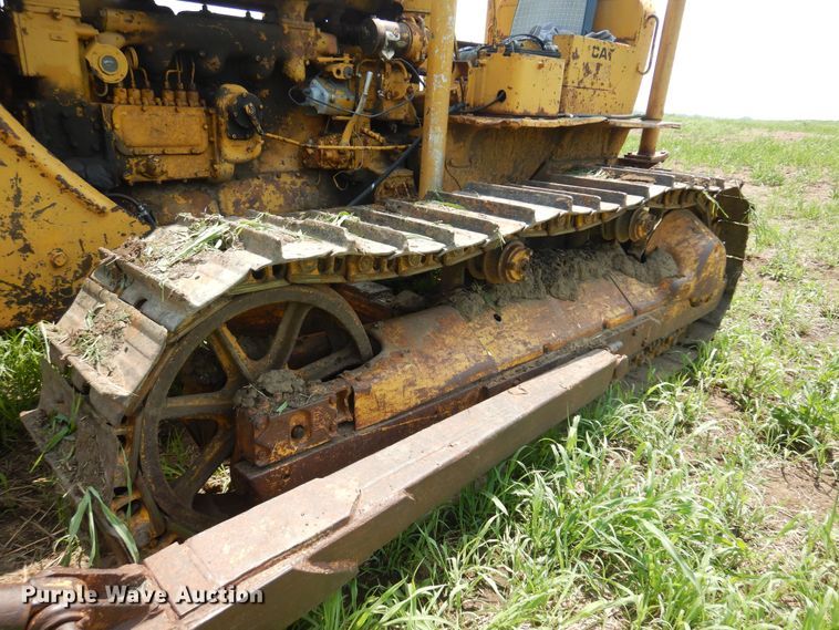 image for item DP8003 1949 Caterpillar D6  dozer