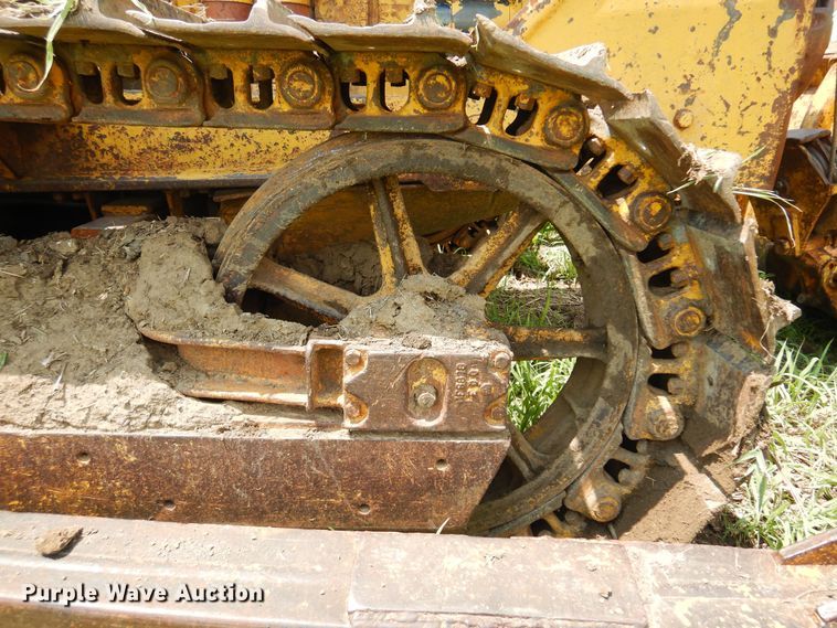 image for item DP8003 1949 Caterpillar D6  dozer