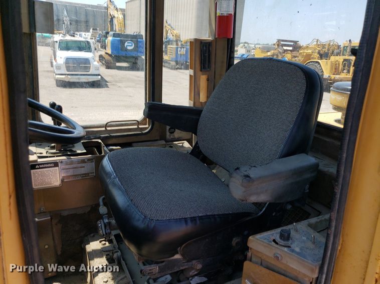 image for item DP8012 1991 Caterpillar 936E  wheel loader