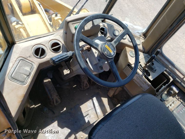 image for item DP8012 1991 Caterpillar 936E  wheel loader