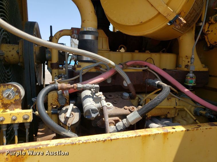 image for item DP8012 1991 Caterpillar 936E  wheel loader