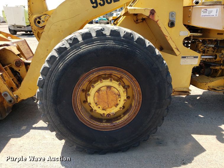 image for item DP8012 1991 Caterpillar 936E  wheel loader