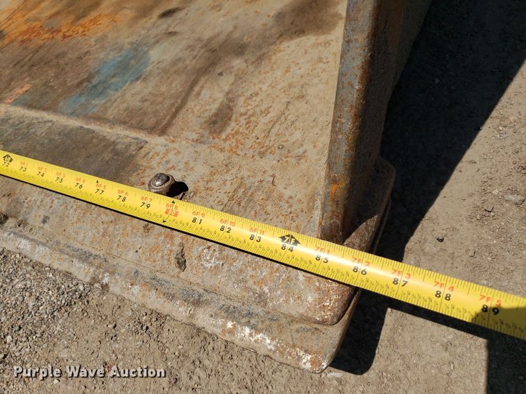 image for item DP8013 1996 John Deere 310D  backhoe