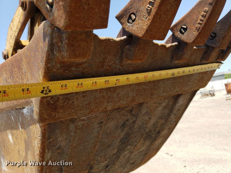 image for item DP8013 1996 John Deere 310D  backhoe