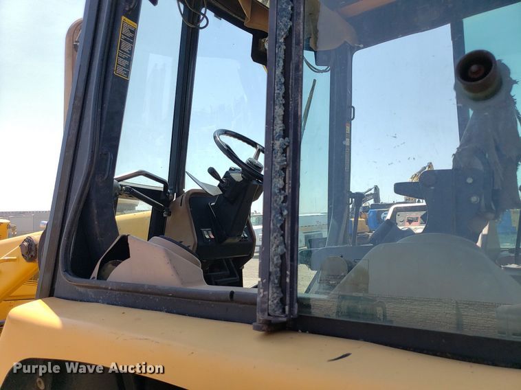 image for item DP8013 1996 John Deere 310D  backhoe