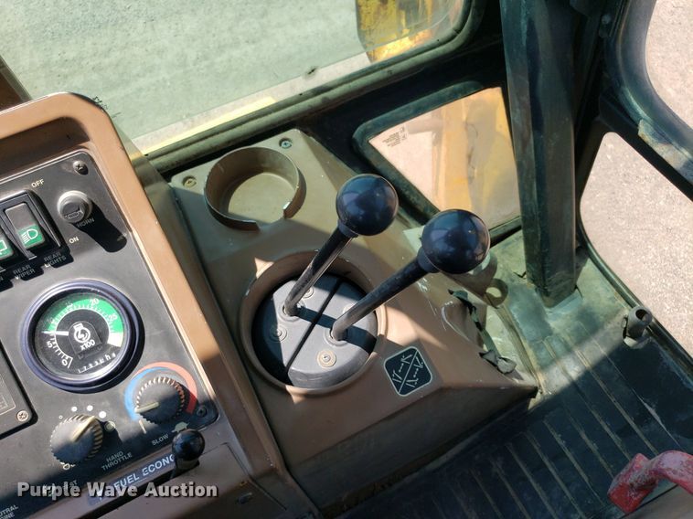 image for item DP8013 1996 John Deere 310D  backhoe