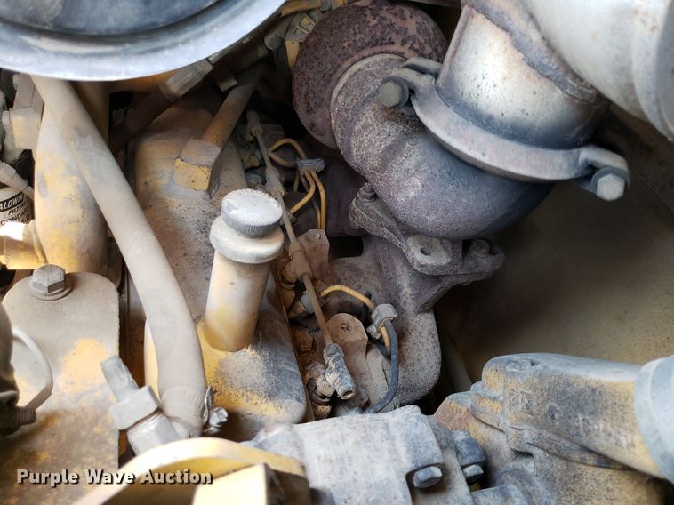 image for item DP8013 1996 John Deere 310D  backhoe