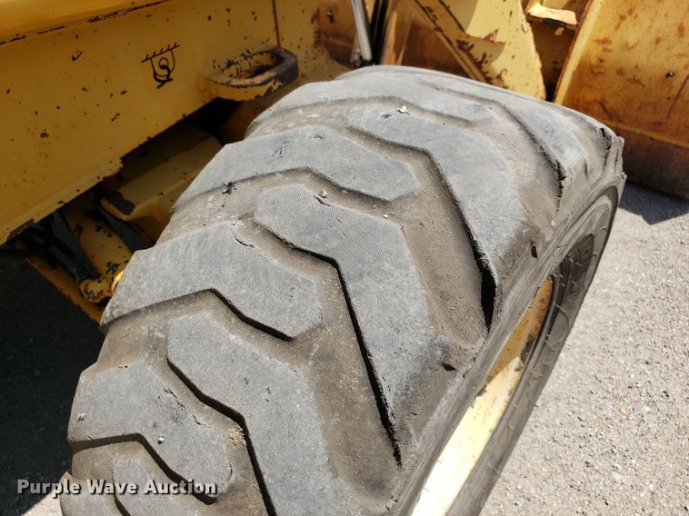 image for item DP8013 1996 John Deere 310D  backhoe