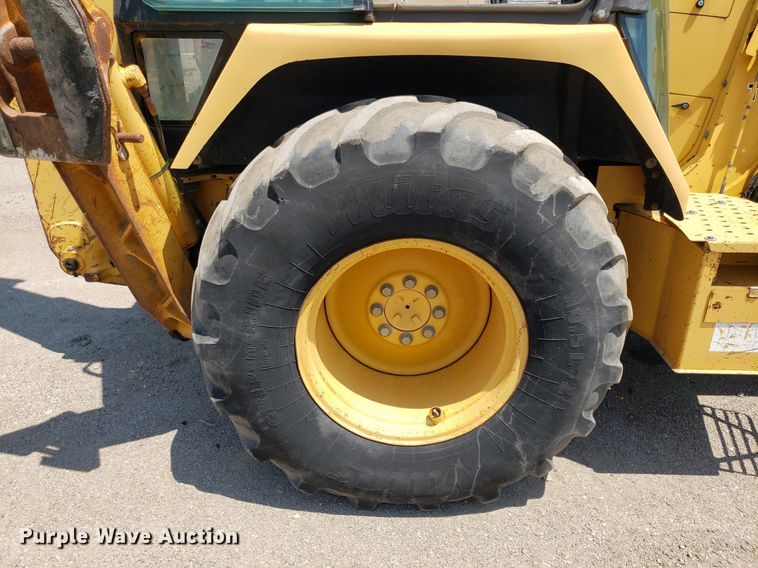 image for item DP8013 1996 John Deere 310D  backhoe