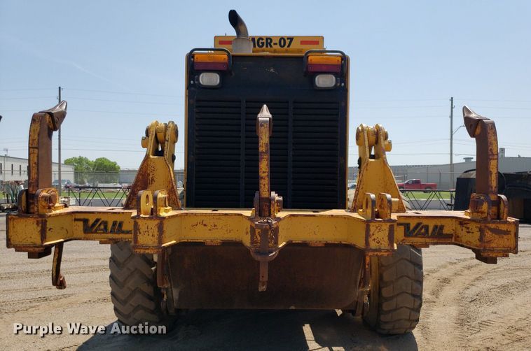 image for item DP8014 1998 John Deere 770CH  motor grader