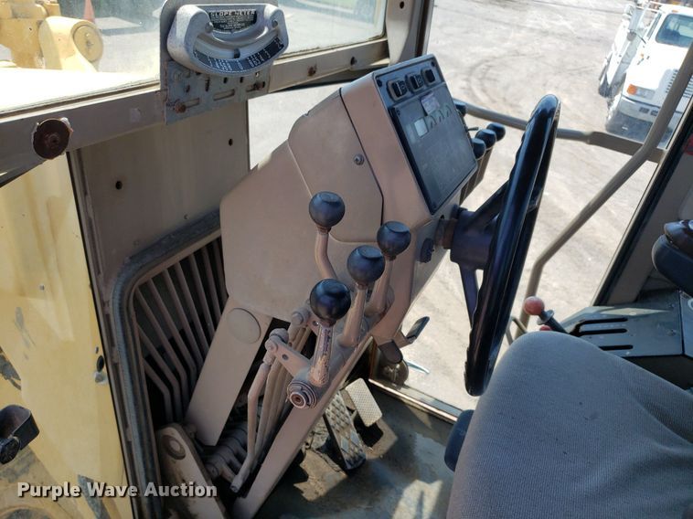 image for item DP8014 1998 John Deere 770CH  motor grader