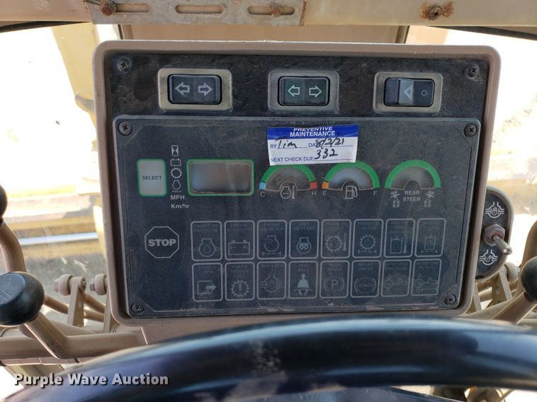 image for item DP8014 1998 John Deere 770CH  motor grader