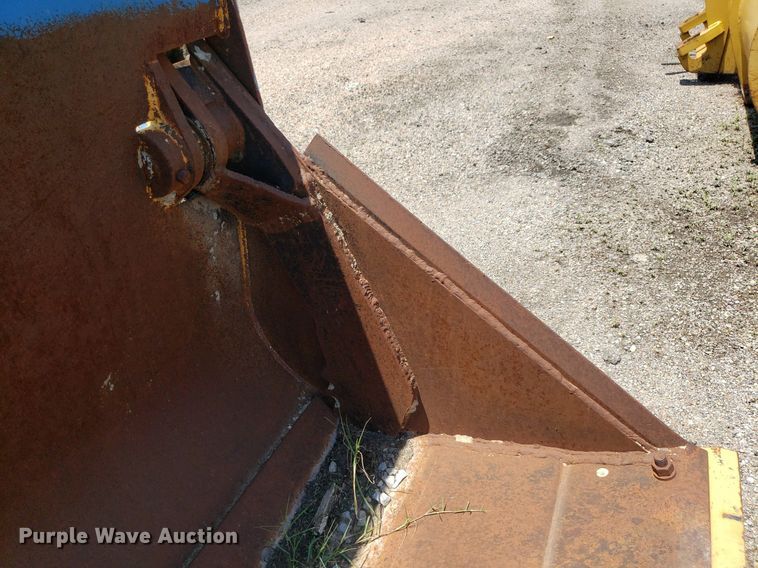 image for item DP8018 Dymax 96" W 4-in-1 bucket