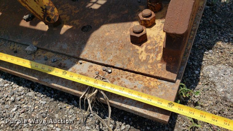 image for item DP8019 Caterpillar grapple bucket