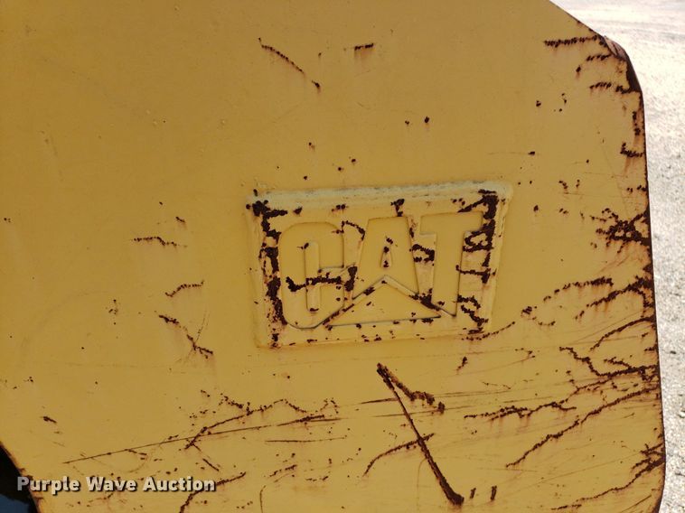 image for item DP8019 Caterpillar grapple bucket
