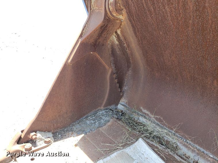 image for item DP8020 JRB 114" W 4-n-1 wheel loader bucket