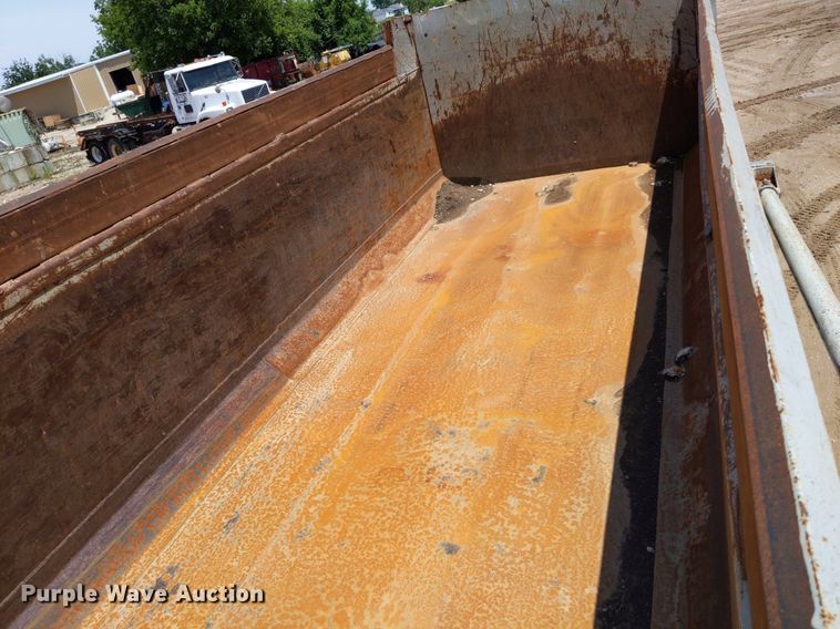 image for item DQ1753 2013 International WorkStar 7600  dump truck