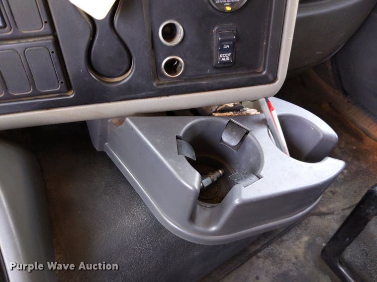 image for item DQ1753 2013 International WorkStar 7600  dump truck