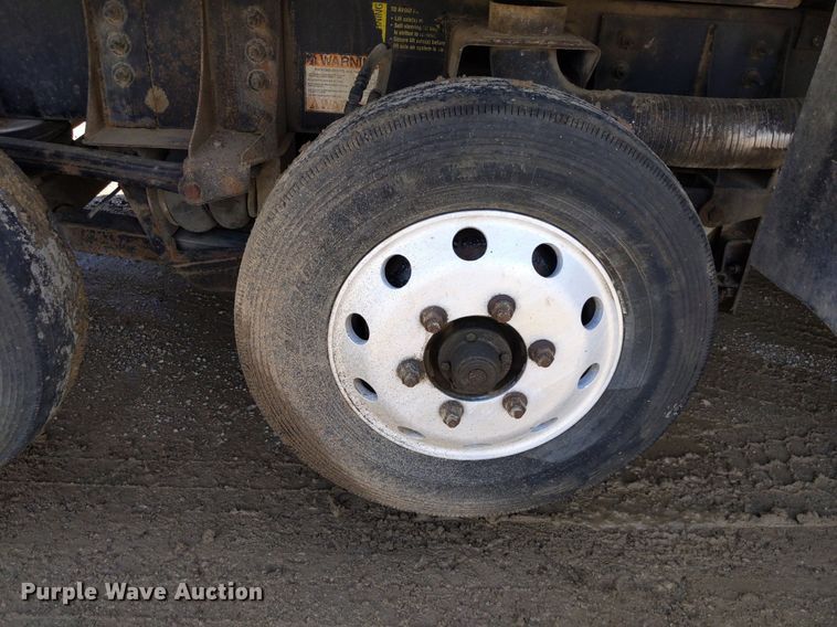 image for item DQ1753 2013 International WorkStar 7600  dump truck