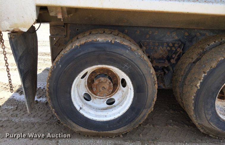 image for item DQ1753 2013 International WorkStar 7600  dump truck