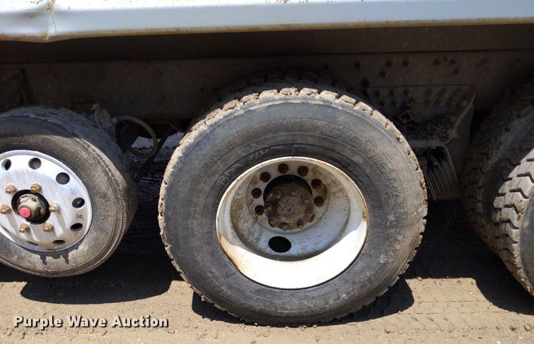 image for item DQ1753 2013 International WorkStar 7600  dump truck