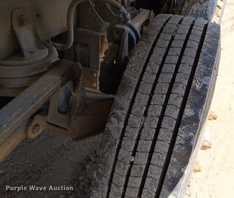 image for item DQ1753 2013 International WorkStar 7600  dump truck