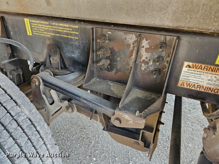 image for item DQ1754 2013 International WorkStar 7600  dump truck