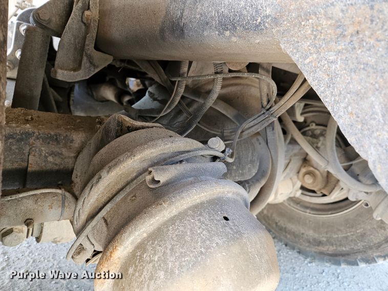 image for item DQ1754 2013 International WorkStar 7600  dump truck