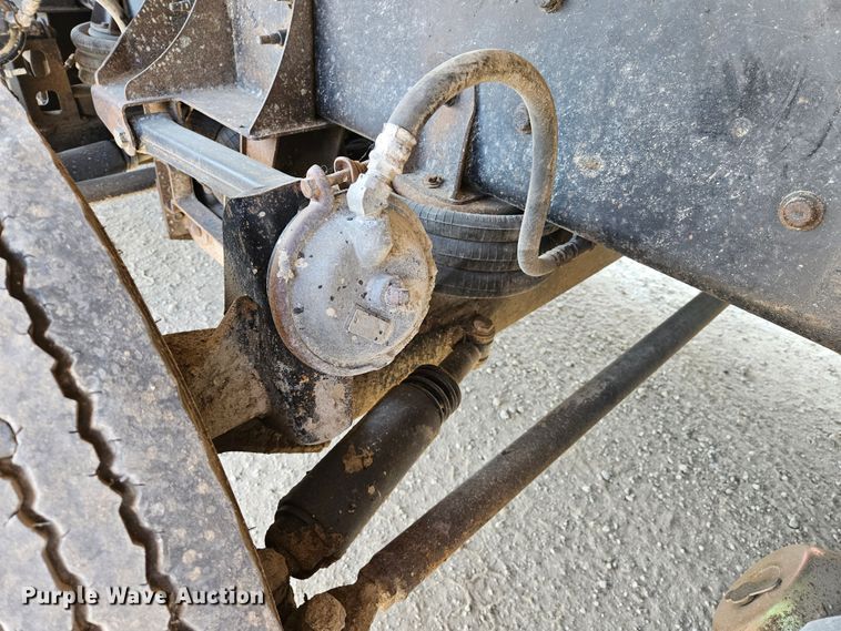 image for item DQ1754 2013 International WorkStar 7600  dump truck