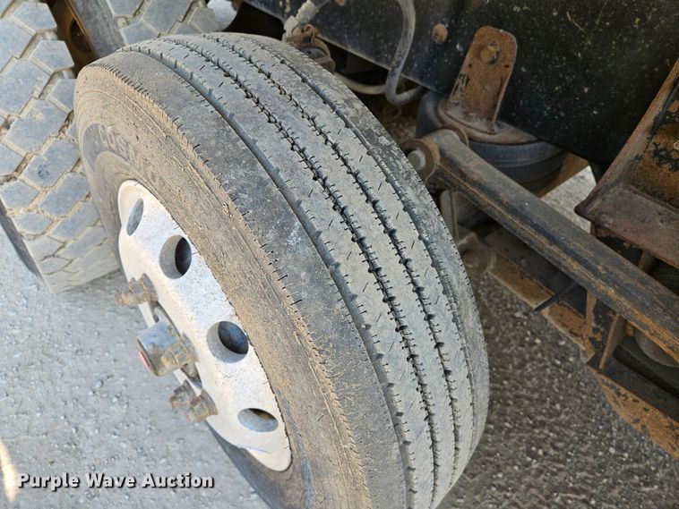 image for item DQ1754 2013 International WorkStar 7600  dump truck