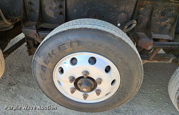 image for item DQ1754 2013 International WorkStar 7600  dump truck