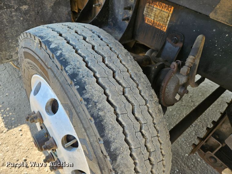 image for item DQ1754 2013 International WorkStar 7600  dump truck