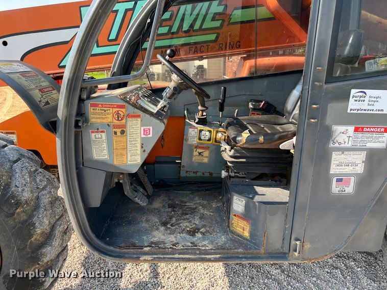 image for item DQ2071 2008 Xtreme XRM1045  telehandler