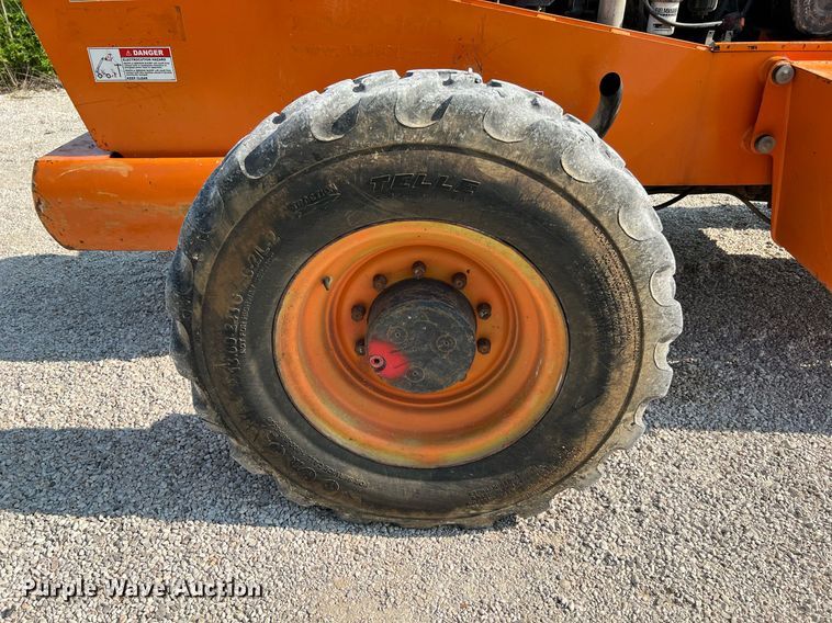 image for item DQ2071 2008 Xtreme XRM1045  telehandler