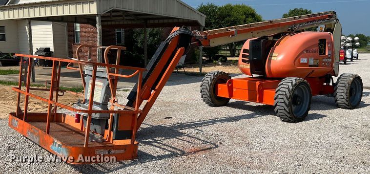 image for item DQ2072 2014 JLG 600AJ  boom lift