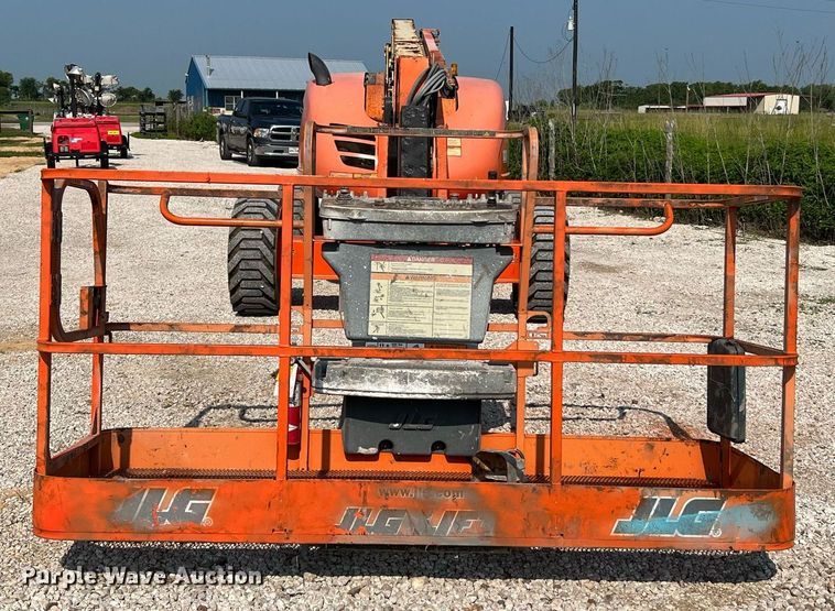 image for item DQ2072 2014 JLG 600AJ  boom lift