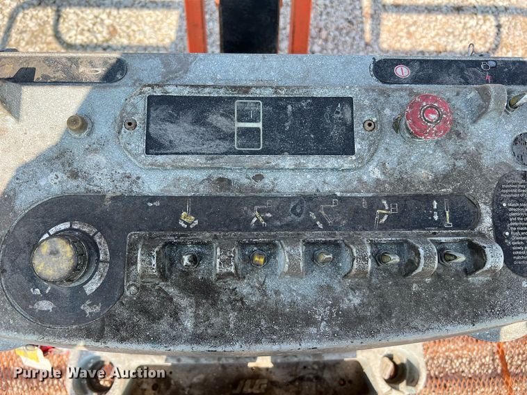 image for item DQ2072 2014 JLG 600AJ  boom lift