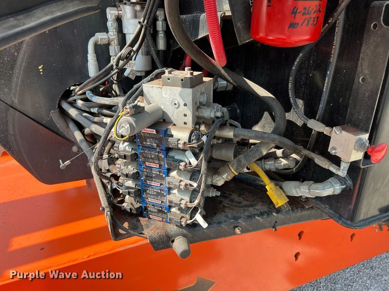 image for item DQ2072 2014 JLG 600AJ  boom lift