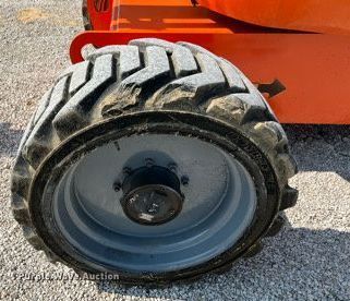 image for item DQ2072 2014 JLG 600AJ  boom lift