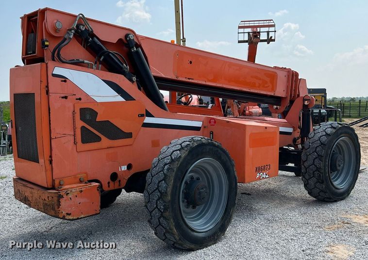 image for item DQ2073 2014 JLG Skytrack 8042  telehandler