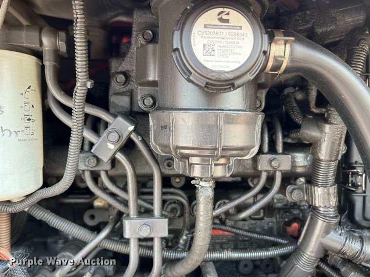 image for item DQ2073 2014 JLG Skytrack 8042  telehandler