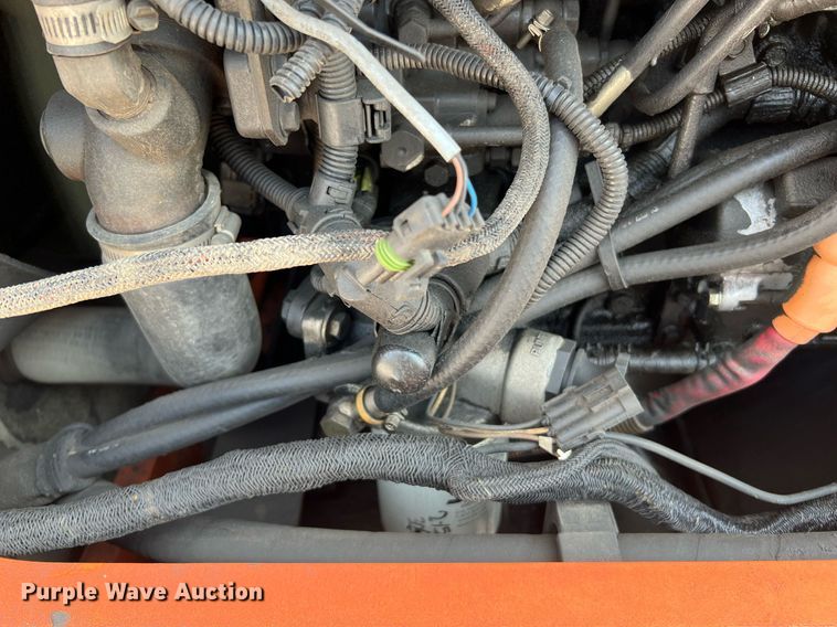 image for item DQ2073 2014 JLG Skytrack 8042  telehandler