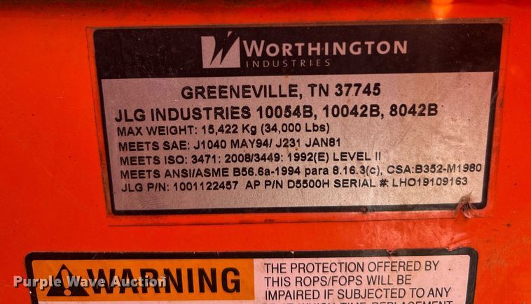 image for item DQ2073 2014 JLG Skytrack 8042  telehandler