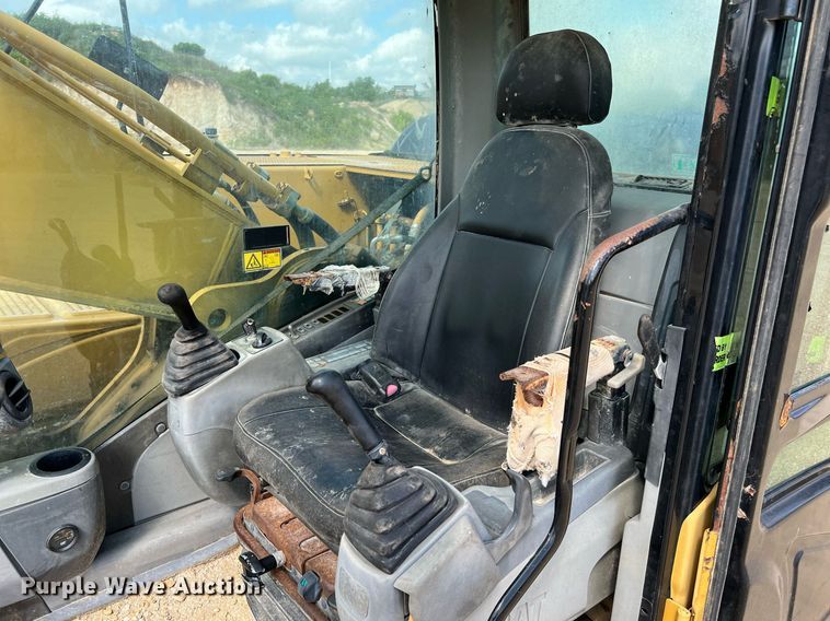 image for item DQ2076 2008 Caterpillar 325D L  excavator